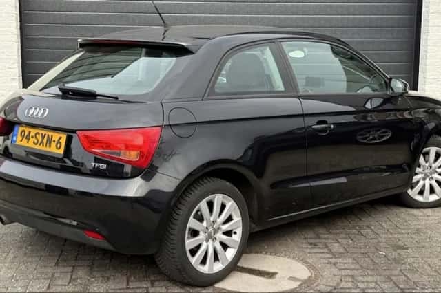 Audi A1 (2012) thumbnail 6