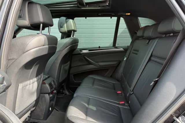 BMW X5 (2011) thumbnail 6