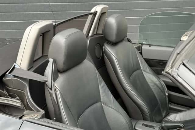 BMW Z4 (2007) thumbnail 6