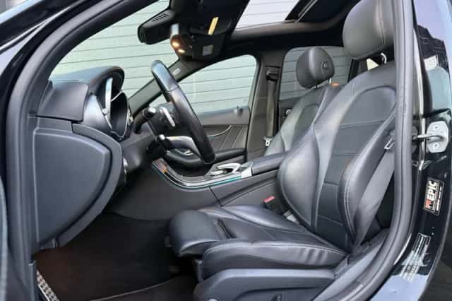 Mercedes-Benz C-Klasse (2018) thumbnail 3