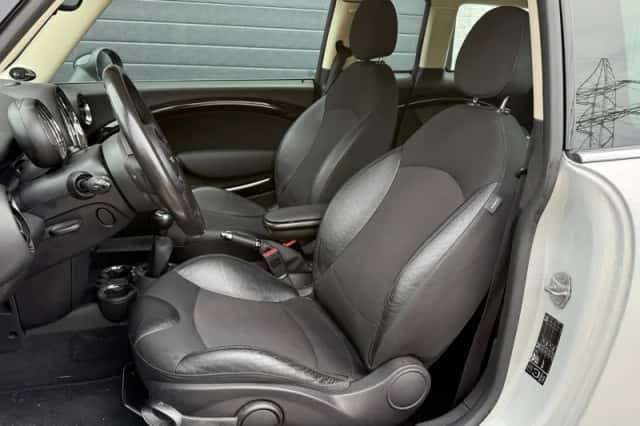 MINI Clubman (2011) thumbnail 3