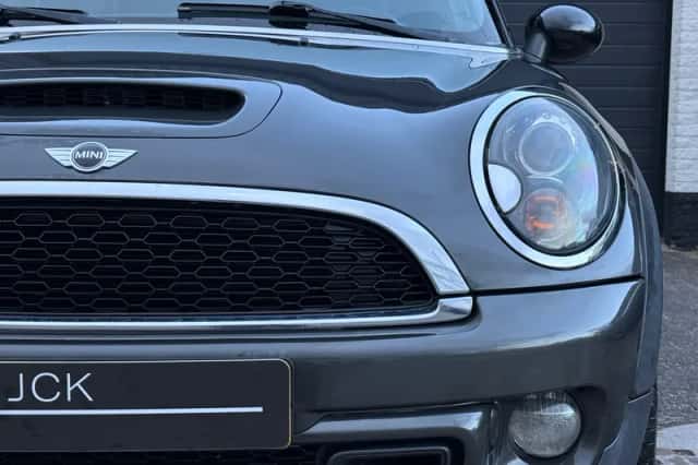 MINI Mini (2011) thumbnail 5