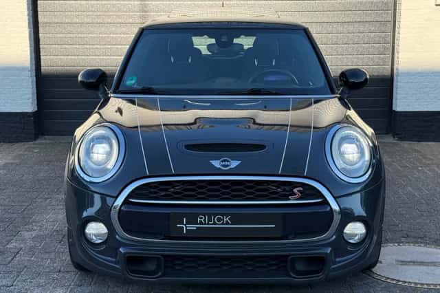 MINI Mini (2014) thumbnail 2