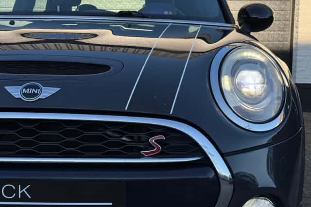 MINI Mini (2014) thumbnail 5