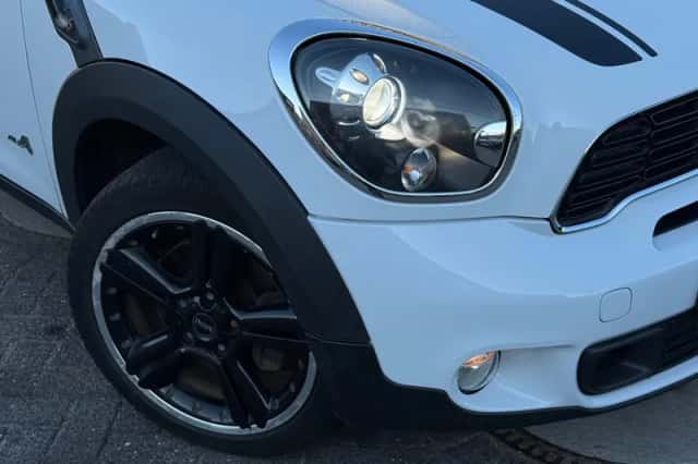 MINI Countryman (2014) thumbnail 6