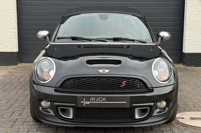 MINI Roadster (2013) thumbnail 2
