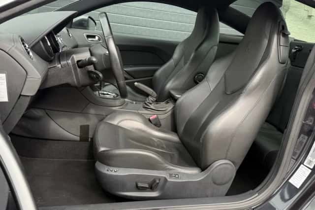 Peugeot RCZ (2011) thumbnail 3