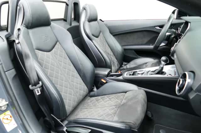 Audi TT (2019) thumbnail 6