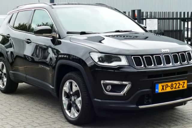 Jeep Compass (2019) thumbnail 1
