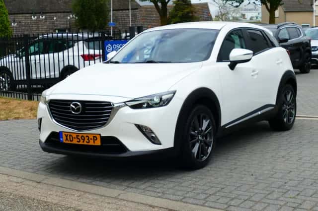 Mazda CX-3 (2018) thumbnail 3