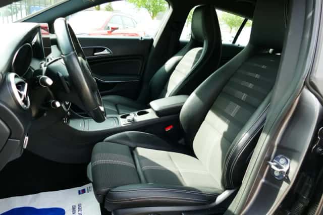 Mercedes-Benz CLA-Klasse (2018) thumbnail 3