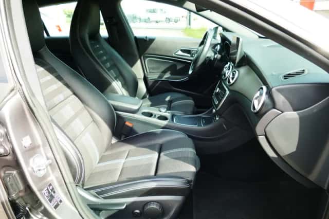 Mercedes-Benz CLA-Klasse (2018) thumbnail 6