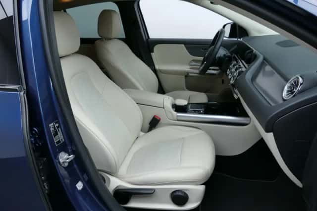 Mercedes-Benz GLA (2022) thumbnail 5
