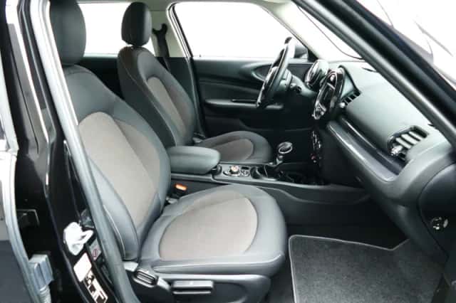 MINI Clubman (2017) thumbnail 4