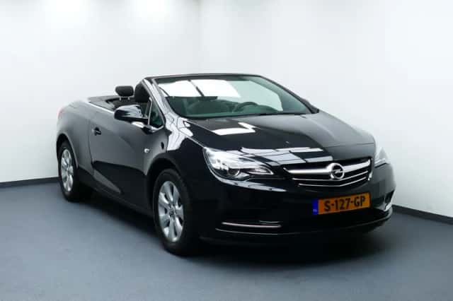 Opel Cascada (2016) thumbnail 2