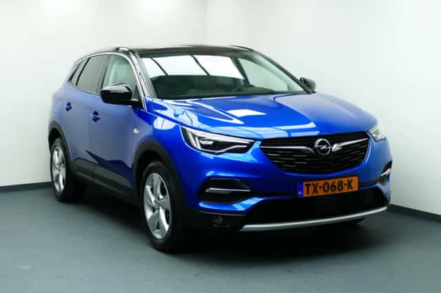 Opel Grandland (2018) thumbnail 2