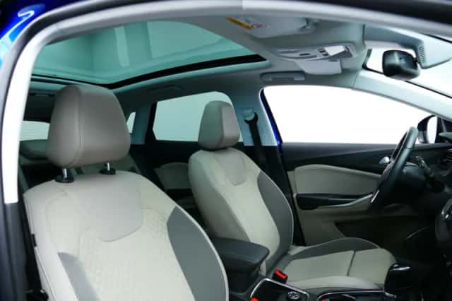 Opel Grandland (2018) thumbnail 6