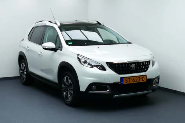 Peugeot 2008 (2018) thumbnail 2