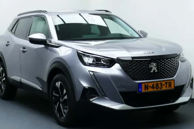Peugeot 2008 (2021) thumbnail 1