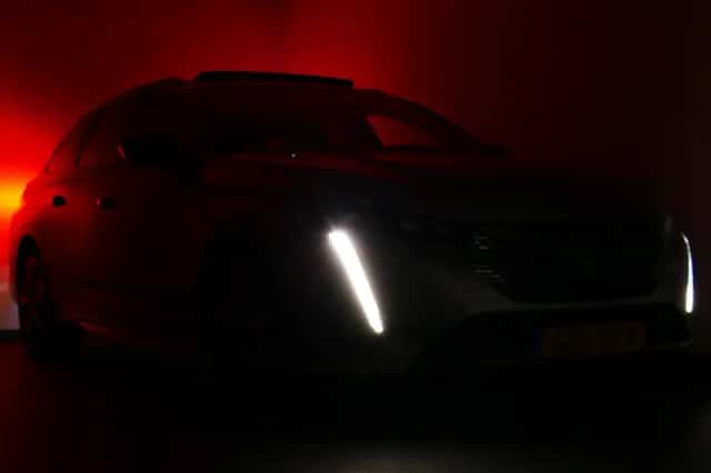 Peugeot 308 (2023) thumbnail 4