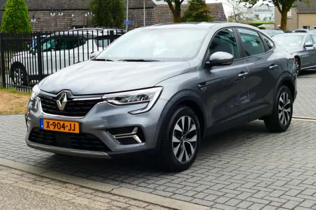 Renault Arkana (2021) thumbnail 3