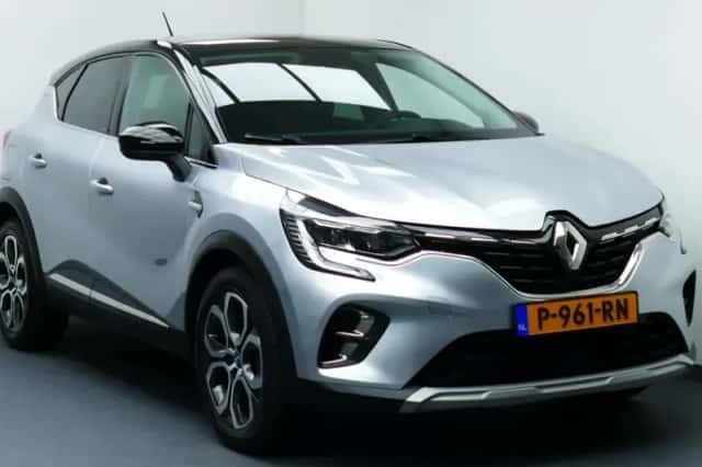 Renault Captur (2021) thumbnail 1