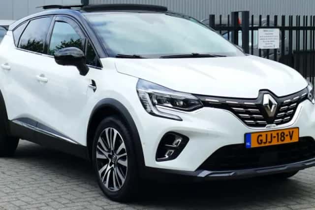 Renault Captur (2021) thumbnail 1