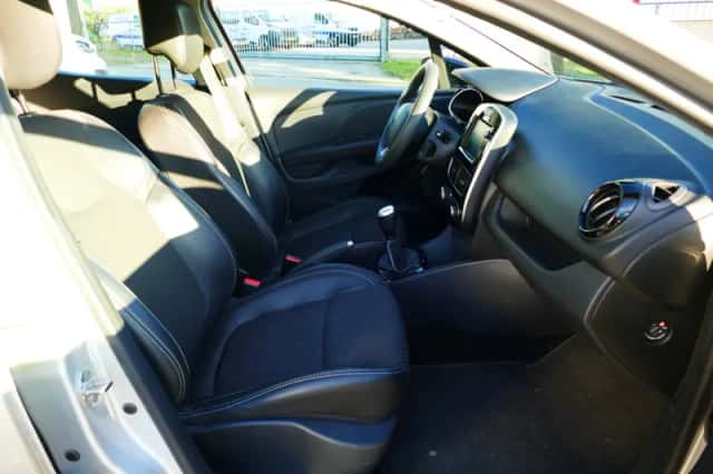 Renault Clio (2019) thumbnail 6