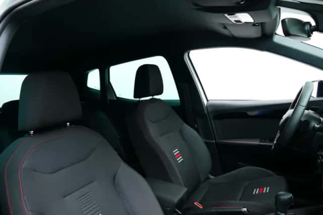 SEAT Arona (2018) thumbnail 6