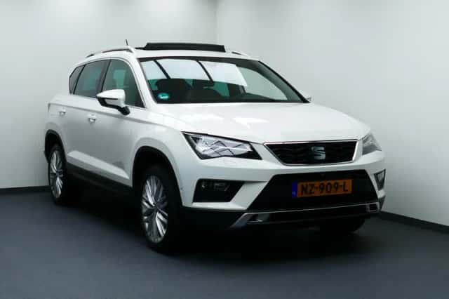 SEAT Ateca (2017) thumbnail 2