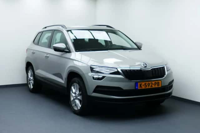 Škoda Karoq (2020) thumbnail 2