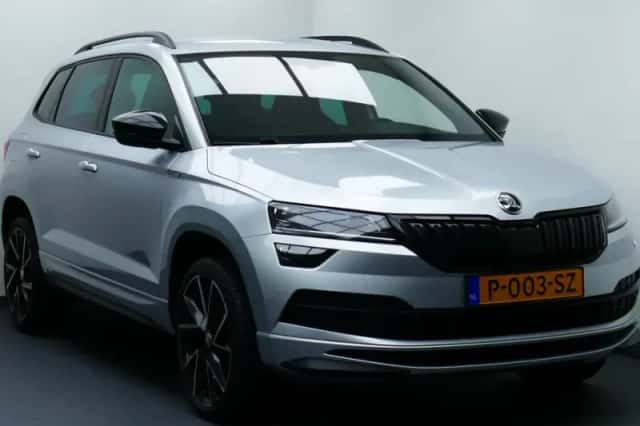 Škoda Karoq (2021) thumbnail 1