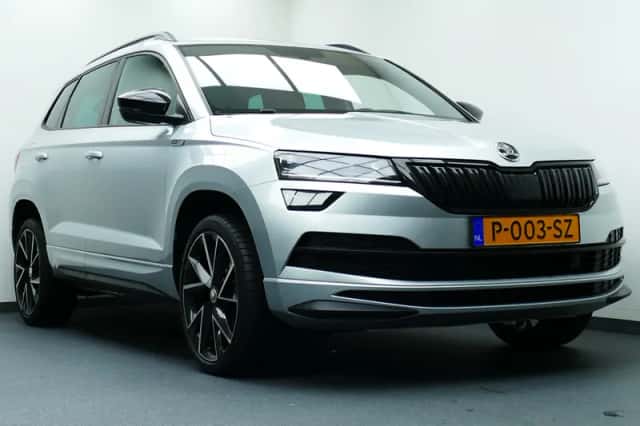 Škoda Karoq (2021) thumbnail 3