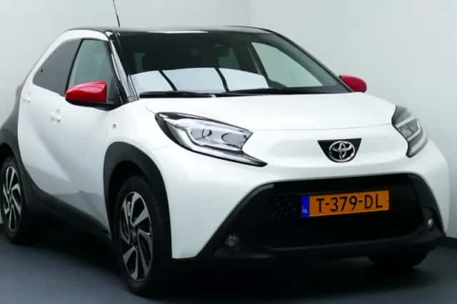 Toyota Aygo (2023) thumbnail 1