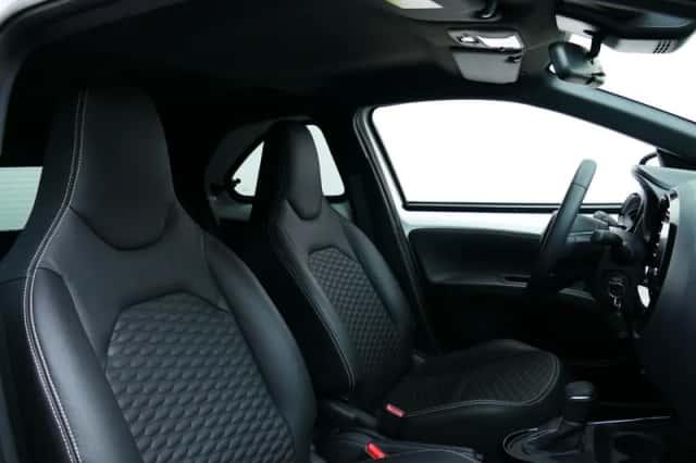 Toyota Aygo (2023) thumbnail 6