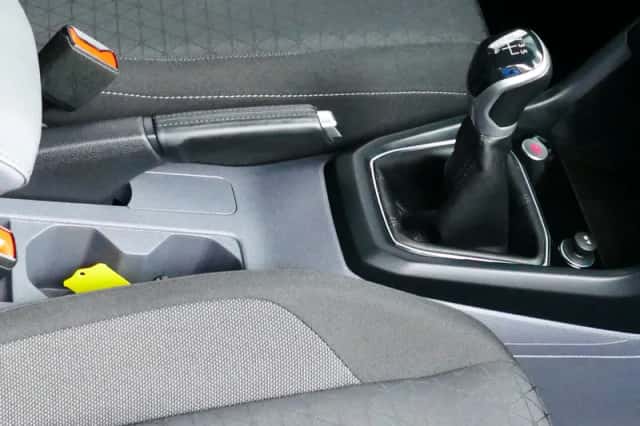 Volkswagen T-Cross (2021) thumbnail 6