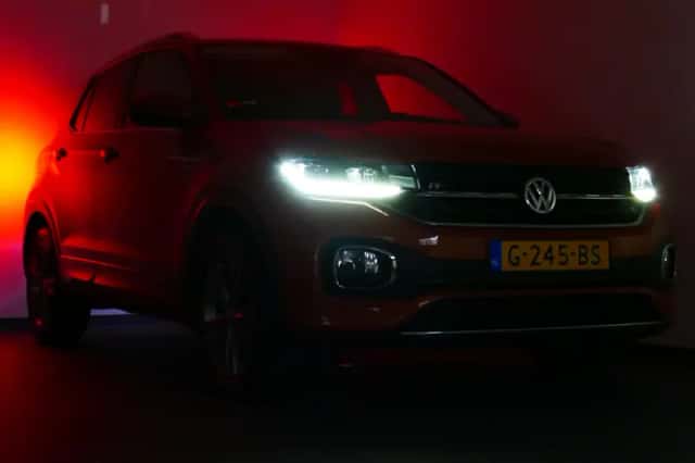 Volkswagen T-Cross (2019) thumbnail 4