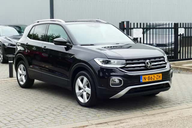 Volkswagen T-Cross (2021) thumbnail 2