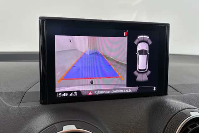 Audi Q2 (2018) thumbnail 4