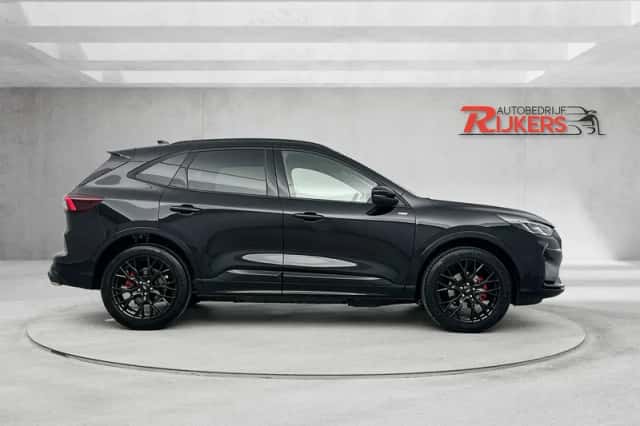 Ford Kuga (2025) thumbnail 6