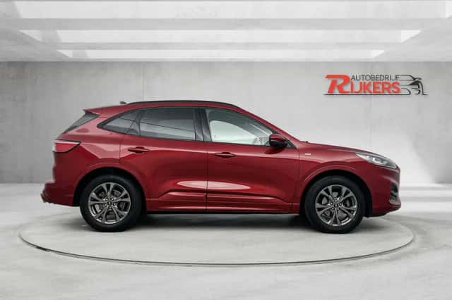 Ford Kuga (2020) thumbnail 5