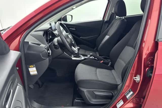 Mazda 2 (2019) thumbnail 4