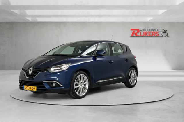 Renault Scénic (2017) thumbnail 1