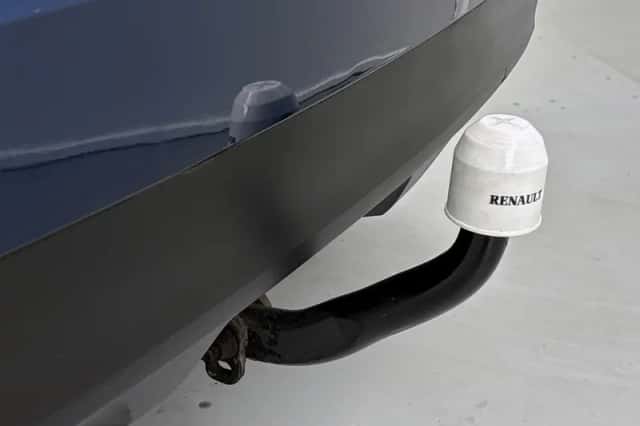 Renault Scénic (2017) thumbnail 3