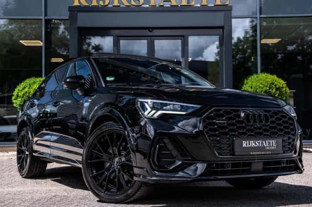 Audi Q3 (2019) thumbnail 5