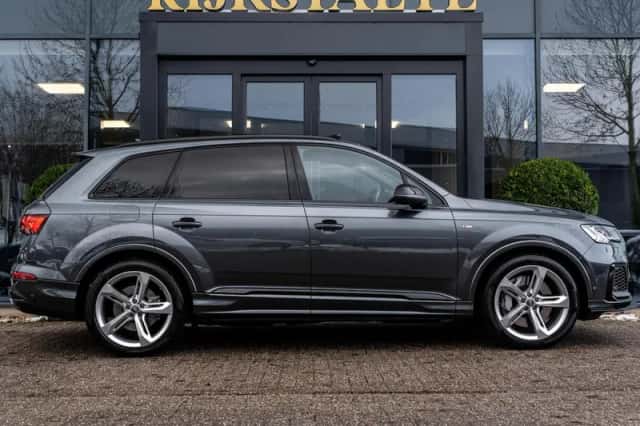 Audi Q7 (2020) thumbnail 6
