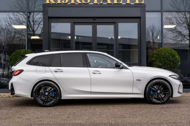 BMW 3-Serie (2023) thumbnail 6