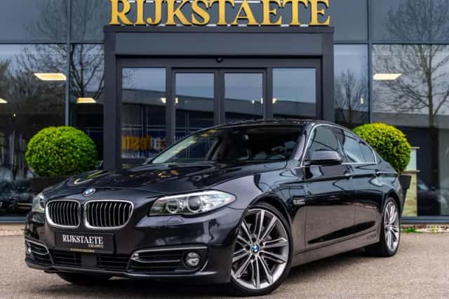 BMW 5-Serie (2015) thumbnail 1