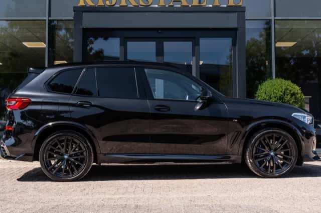 BMW X5 (2020) thumbnail 6