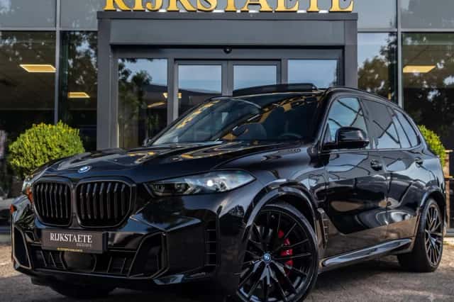 BMW X5 (2025) thumbnail 1